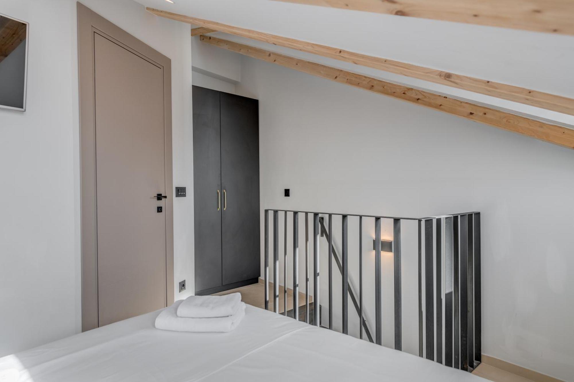 Tiny Secret House Apartman Komiža Kültér fotó